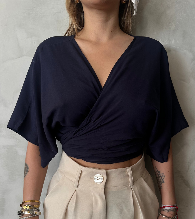 Blusa Nalu - Preta